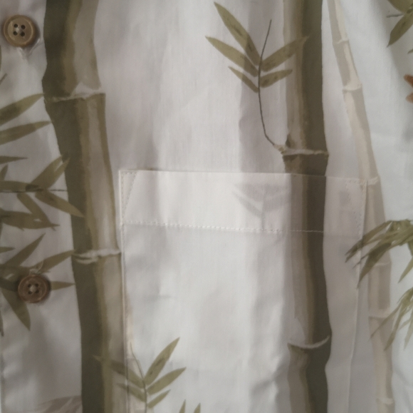 28 Palms NWOT Men's Short Sleeve Button Size XS - Picture 5 of 5